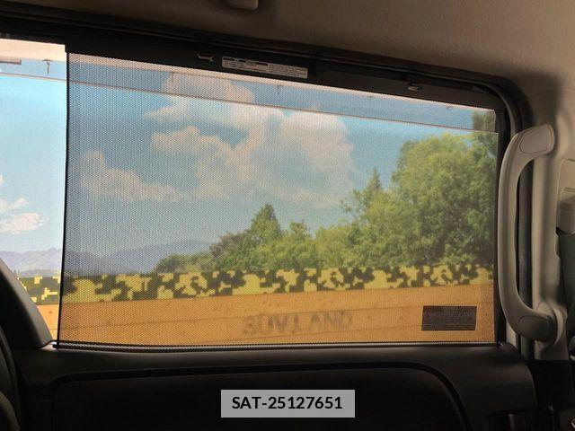 Toyota VOXY 2017-08 7903604-5