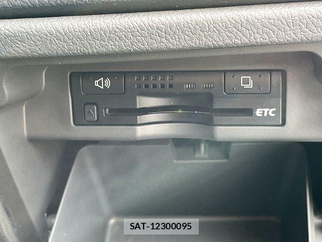 Toyota VOXY 2009-05 7903605-15