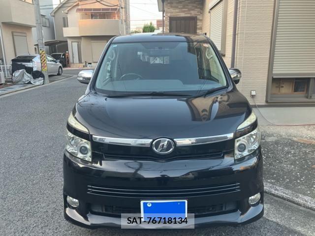 Toyota VOXY 2007-10 7903608-0