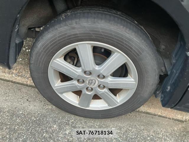 Toyota VOXY 2007-10 7903608-9
