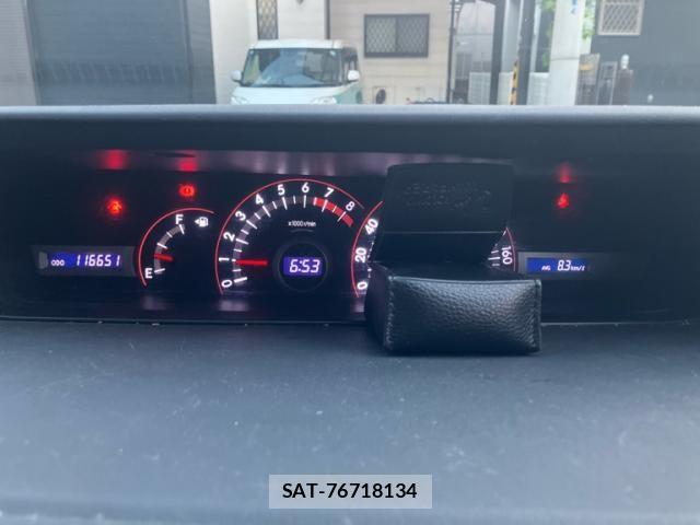 Toyota VOXY 2007-10 7903608-21