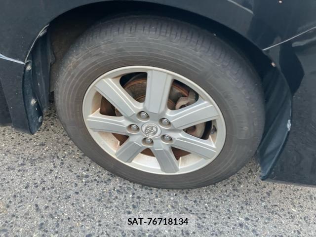 Toyota VOXY 2007-10 7903608-6