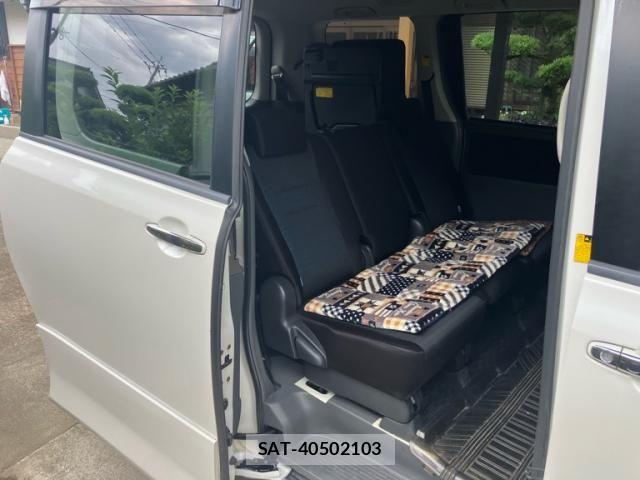 Toyota VOXY 2008-11 7903610-7