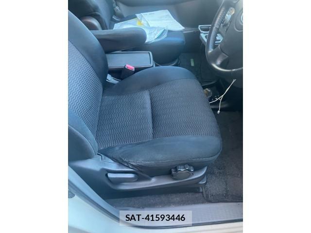 Toyota VOXY 2005-11 7903611-17