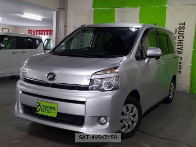 Toyota VOXY 2011-06 7903606-9