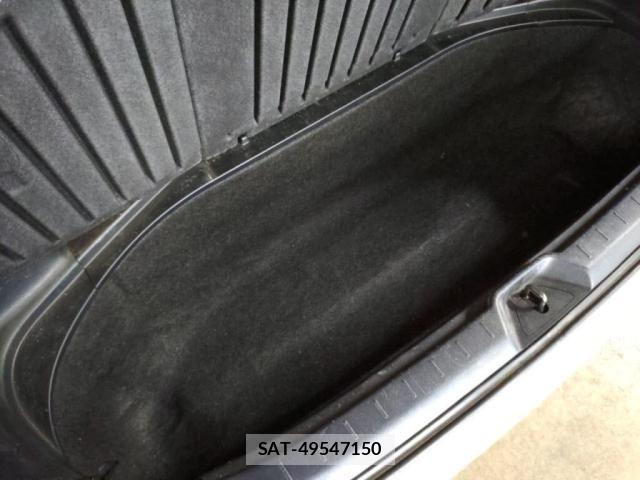 Toyota VOXY 2011-06 7903606-27