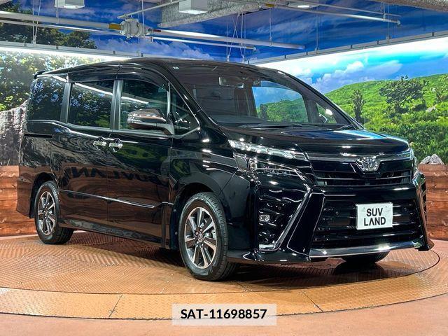 Toyota VOXY 2020-08 7903603-16