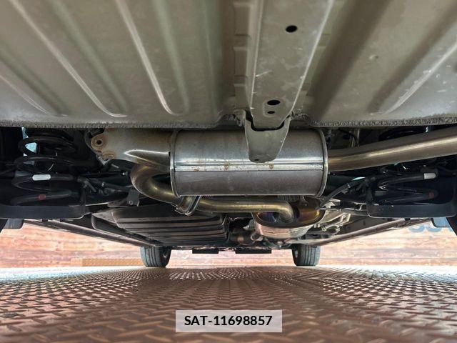Toyota VOXY 2020-08 7903603-18