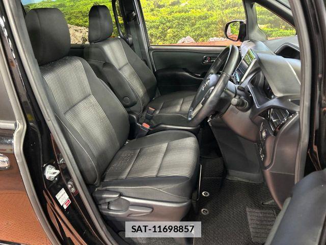 Toyota VOXY 2020-08 7903603-7