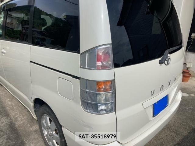 Toyota VOXY 2002-12 7903609-4