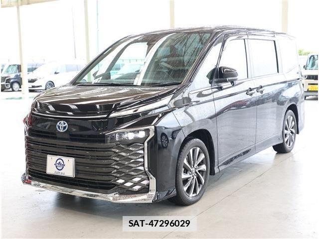 Toyota VOXY 2023-03 7903601-0