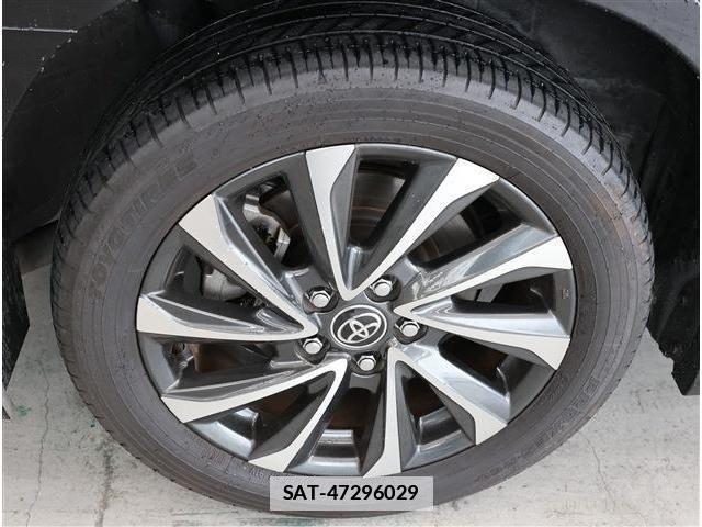 Toyota VOXY 2023-03 7903601-9