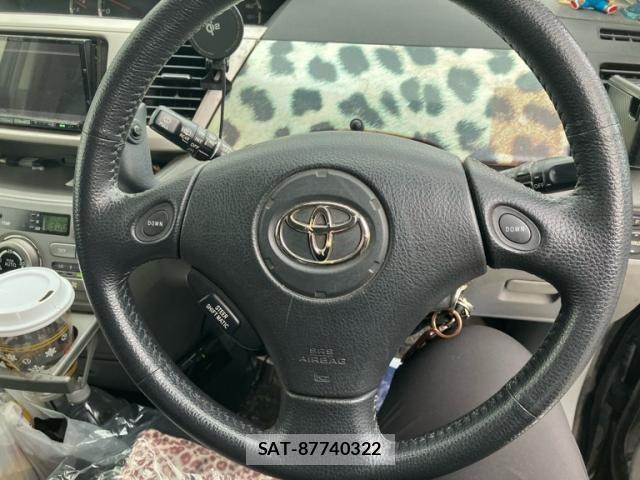 Toyota VOXY 2005-07 7903612-9