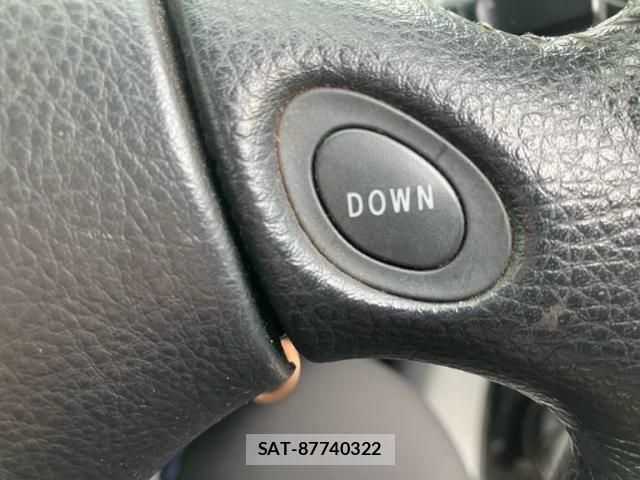 Toyota VOXY 2005-07 7903612-11
