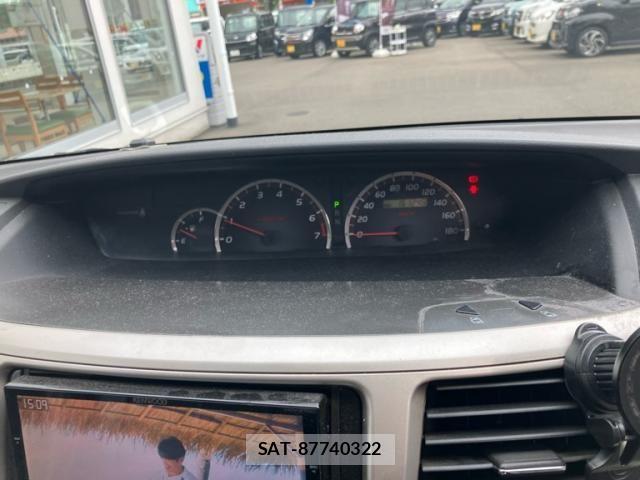 Toyota VOXY 2005-07 7903612-12