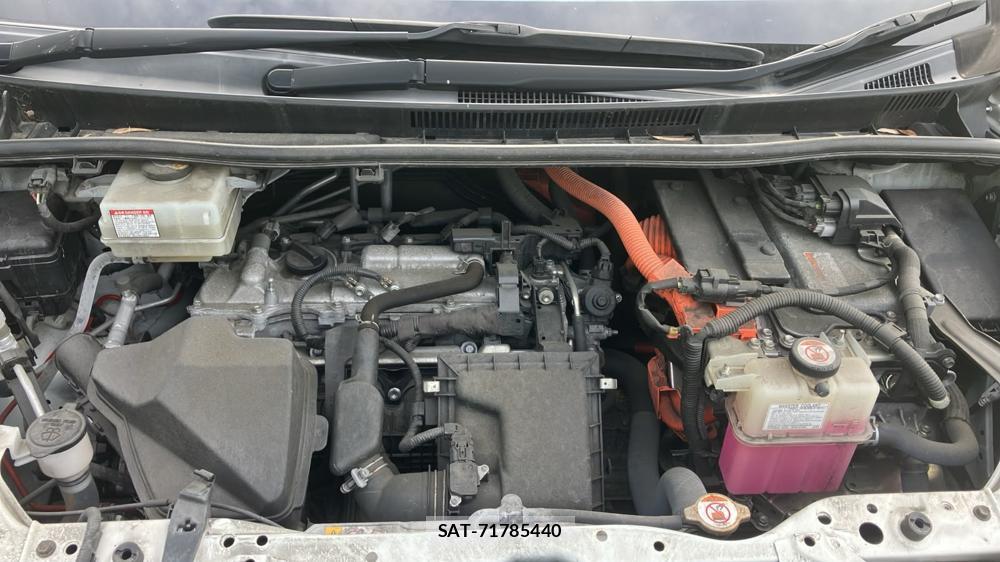 Toyota VOXY 2019-04 7175241-33