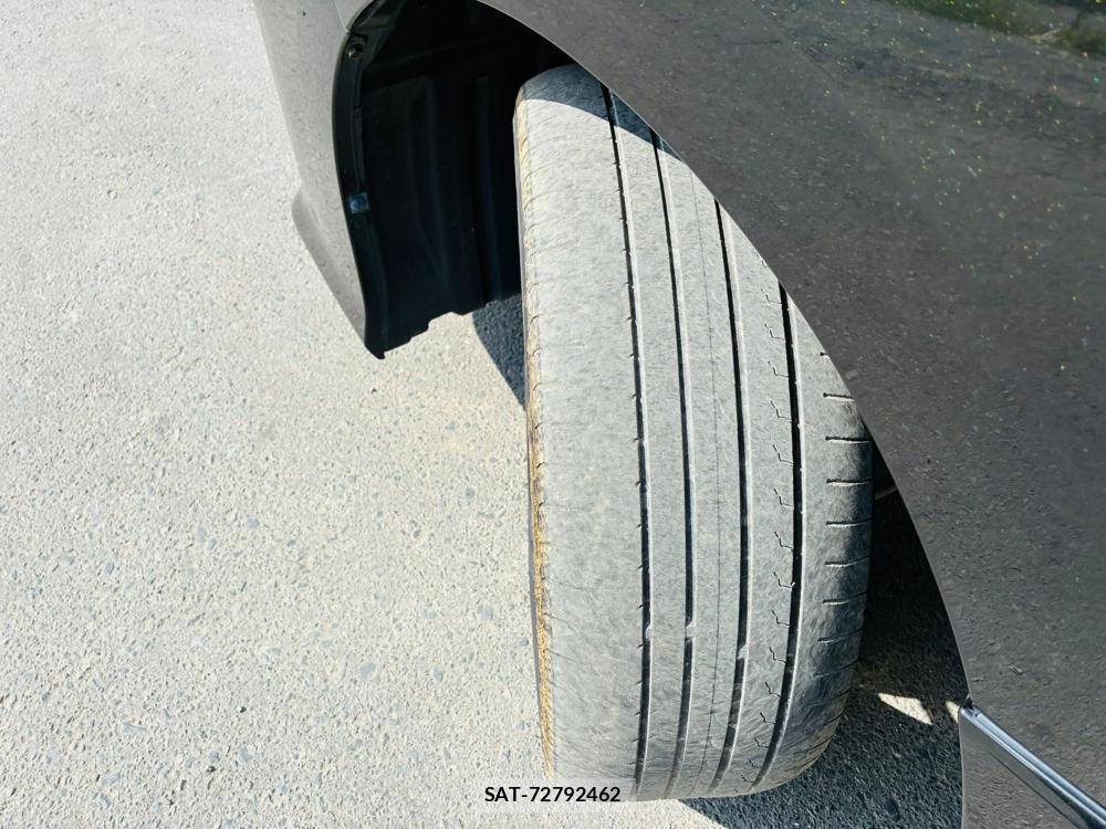 Toyota VOXY 2018-12 7831740-31