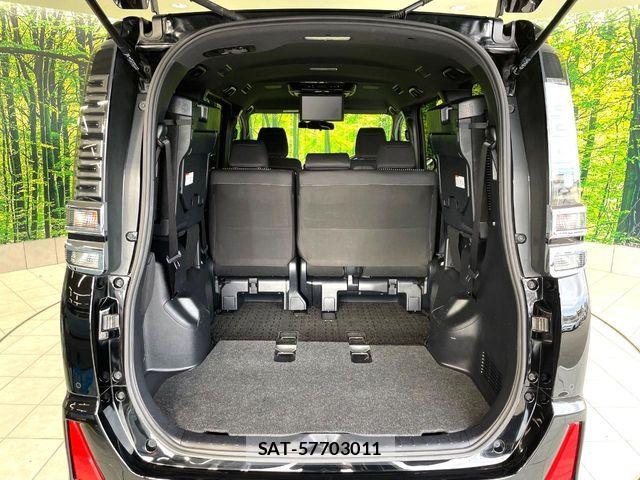 Toyota VOXY 2019-08 7964339-10