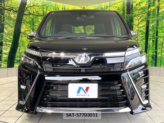 Toyota VOXY 2019-08 7964339-14