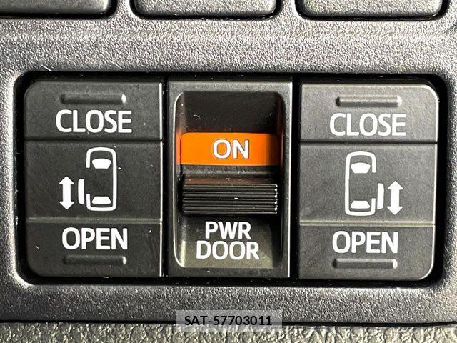 Toyota VOXY 2019-08 7964339-5