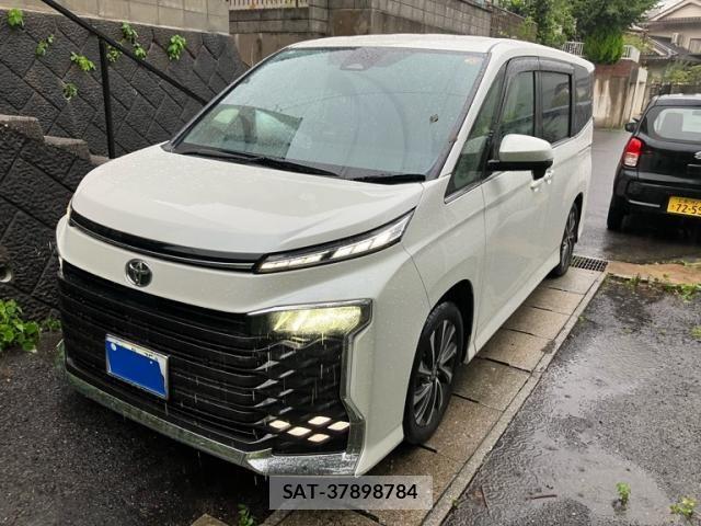 Toyota VOXY 2025-09 7964324-1
