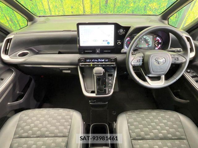 Toyota VOXY 2023-12 7964329-1