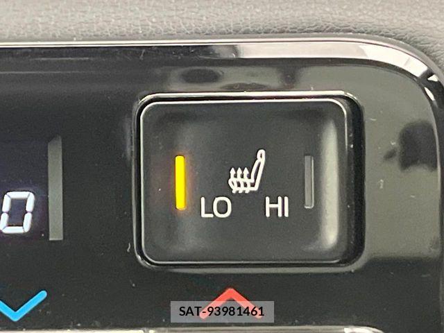Toyota VOXY 2023-12 7964329-6
