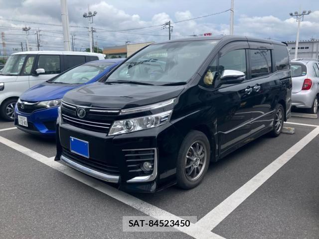Toyota VOXY 2016-02 7964350-1