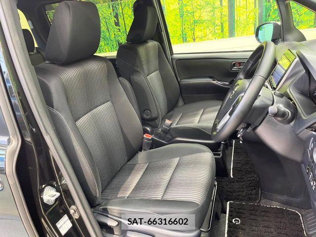 Toyota VOXY 2019-12 7964336-7