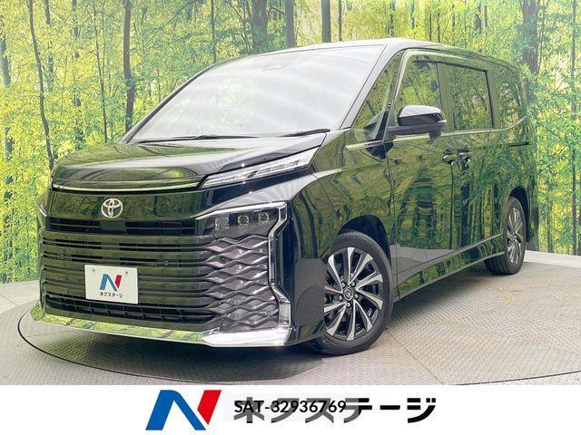 Toyota VOXY 2023-04 7964327-0