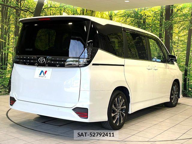 Toyota VOXY 2024-03 7964328-16