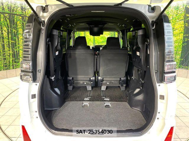 Toyota VOXY 2019-05 7964334-10