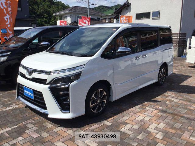 Toyota VOXY 2021-03 7964335-0