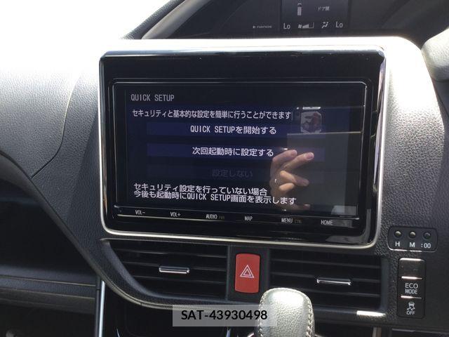 Toyota VOXY 2021-03 7964335-8
