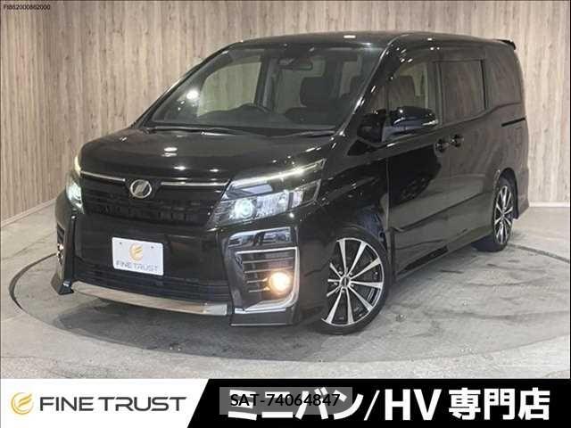 Toyota VOXY 2016-09 7964348-0
