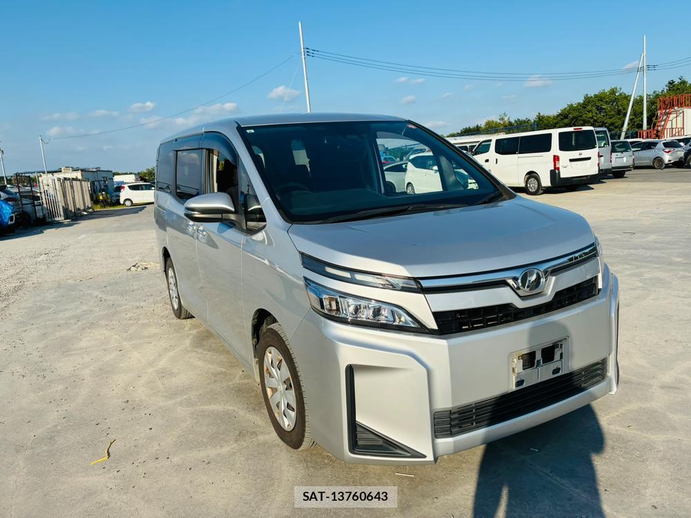 Toyota VOXY 2019-06 7831343-6