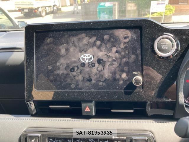 Toyota VOXY 2023-08 7964330-12