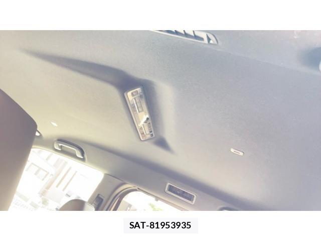 Toyota VOXY 2023-08 7964330-21
