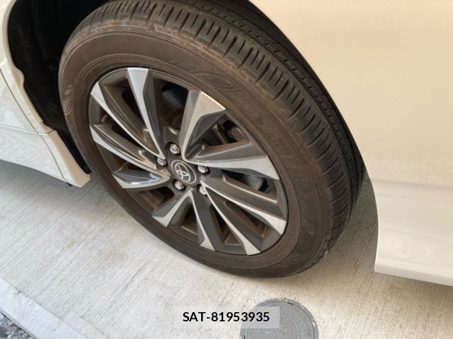 Toyota VOXY 2023-08 7964330-5