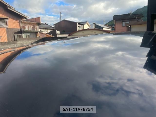 Toyota VOXY 2013-10 7964351-9