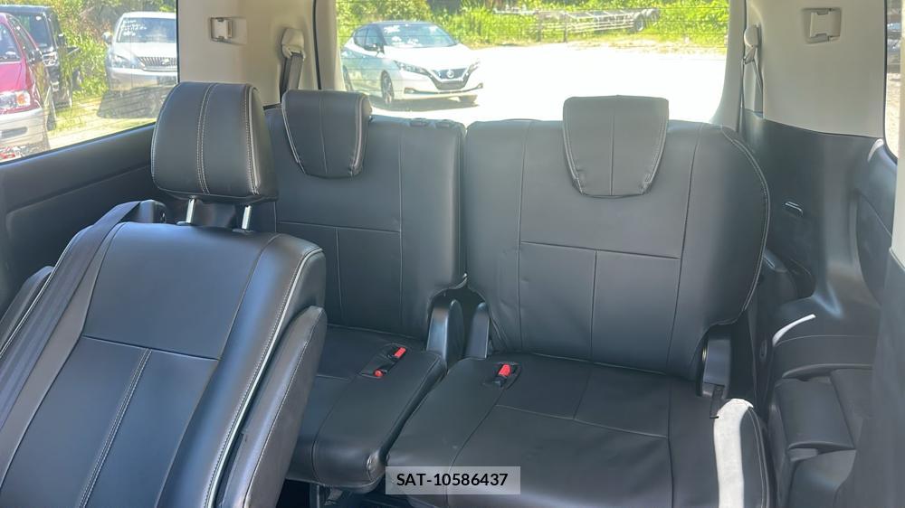 Toyota VOXY 2016-11 7831744-21