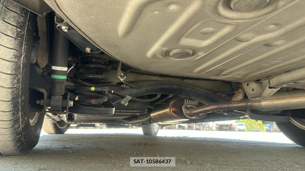 Toyota VOXY 2016-11 7831744-35