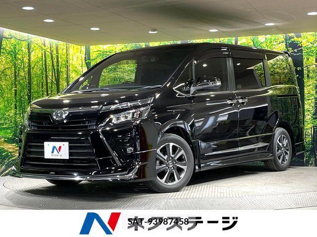 Toyota VOXY 2017-10 7981506-0