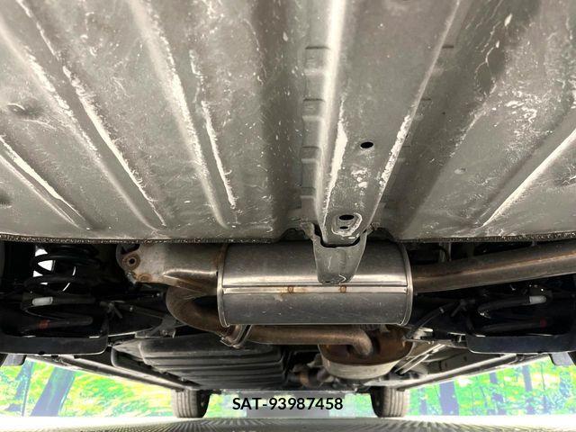 Toyota VOXY 2017-10 7981506-18