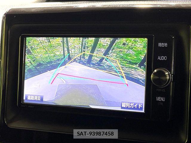 Toyota VOXY 2017-10 7981506-5