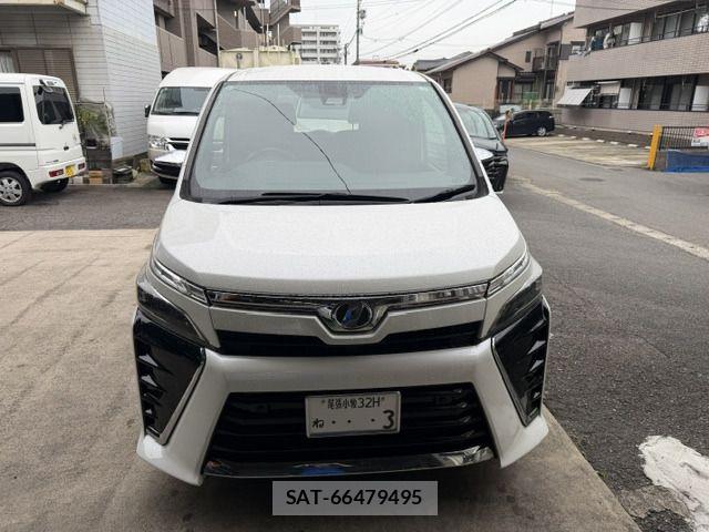 Toyota VOXY 2019-09 7981505-3