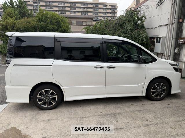 Toyota VOXY 2019-09 7981505-5
