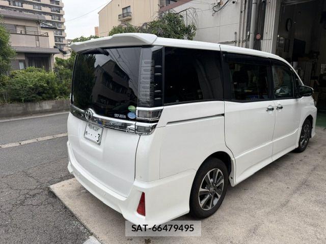 Toyota VOXY 2019-09 7981505-6
