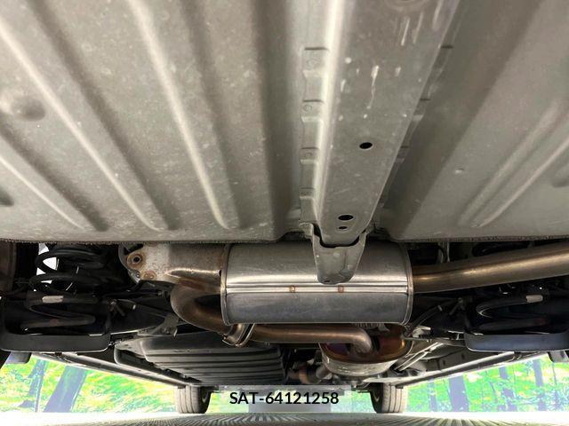 Toyota VOXY 2015-12 7981509-18