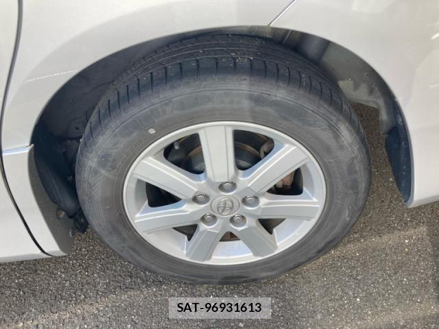 Toyota VOXY 2008-07 7981517-6